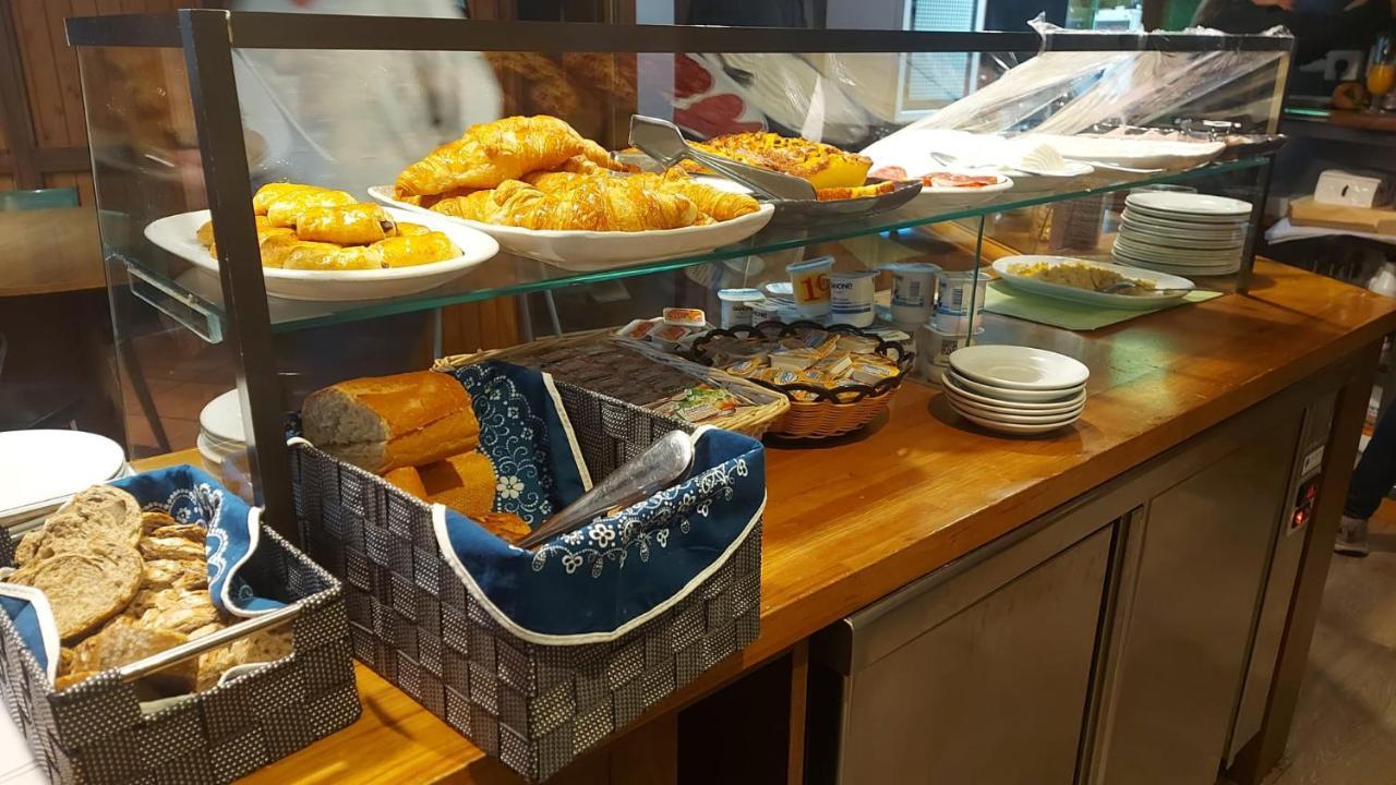 阿拉奎埃斯酒店 贝纳斯克 外观 照片